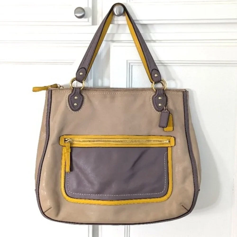 Coach Poppy Halie‎ Cappuccino/Oyster Glam Shoulder Tote Bag